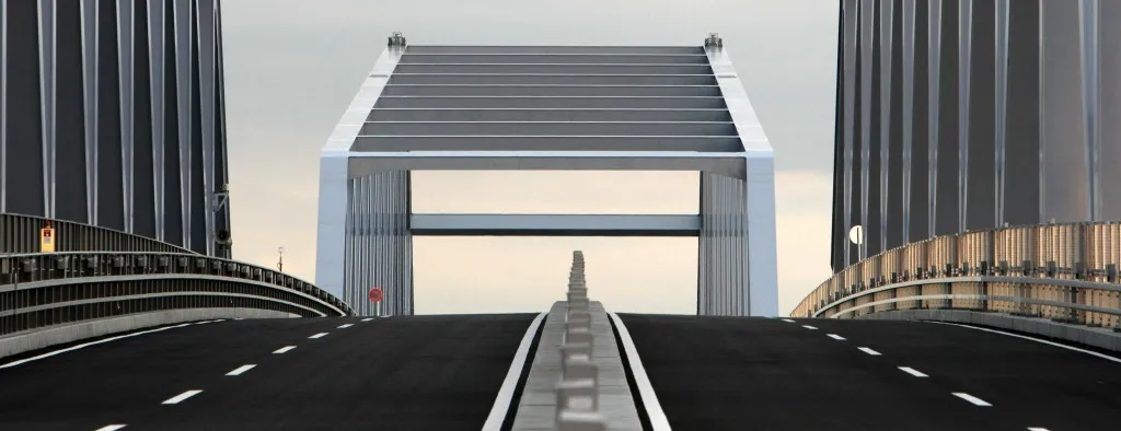 1495473576_bridge