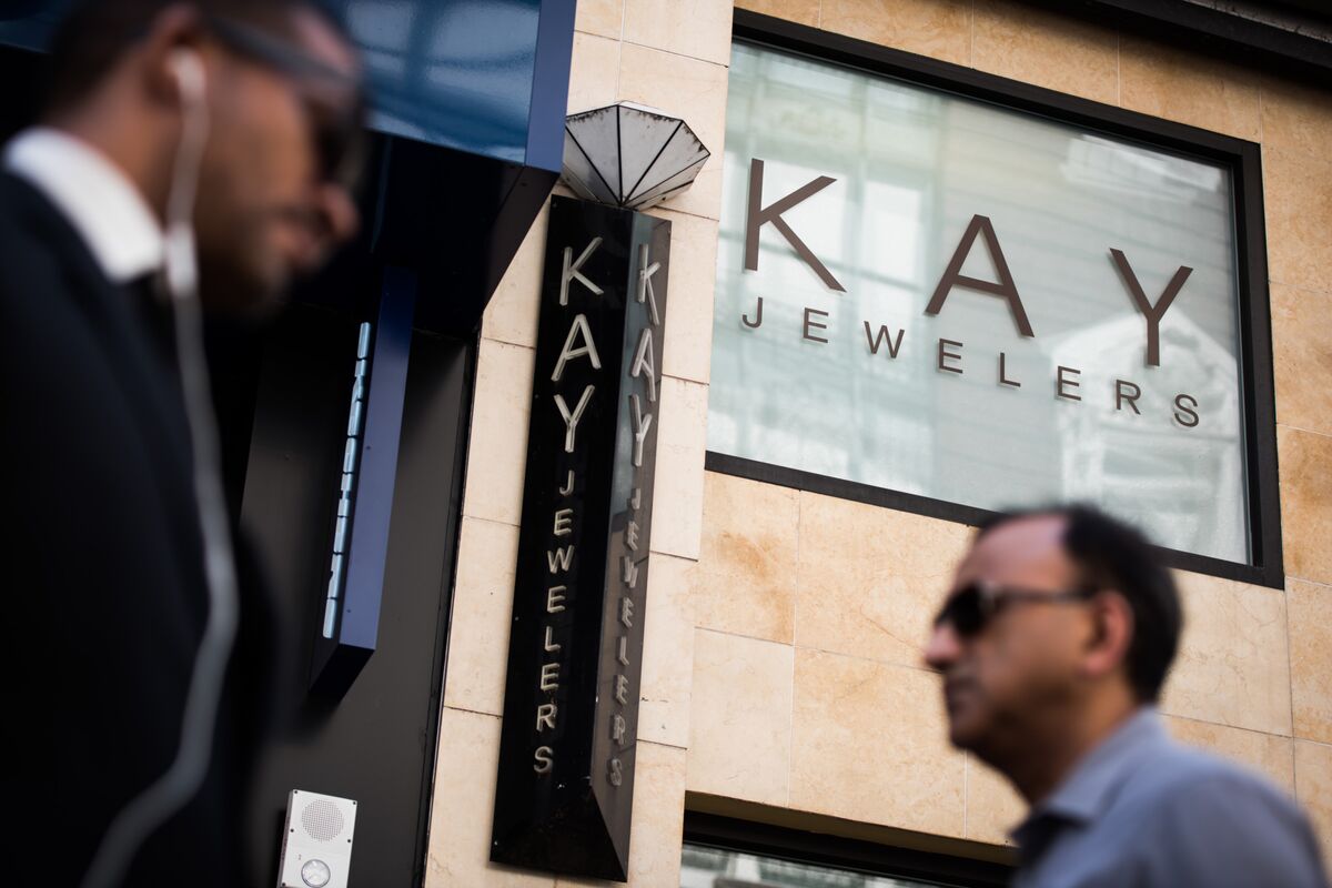 Kay Jewelers Owner Signet SIG Boosts Sales View After Record Holiday   1200x800 