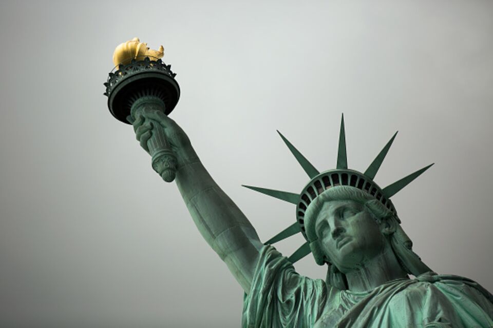 what-does-the-statue-of-liberty-stand-for-bloomberg