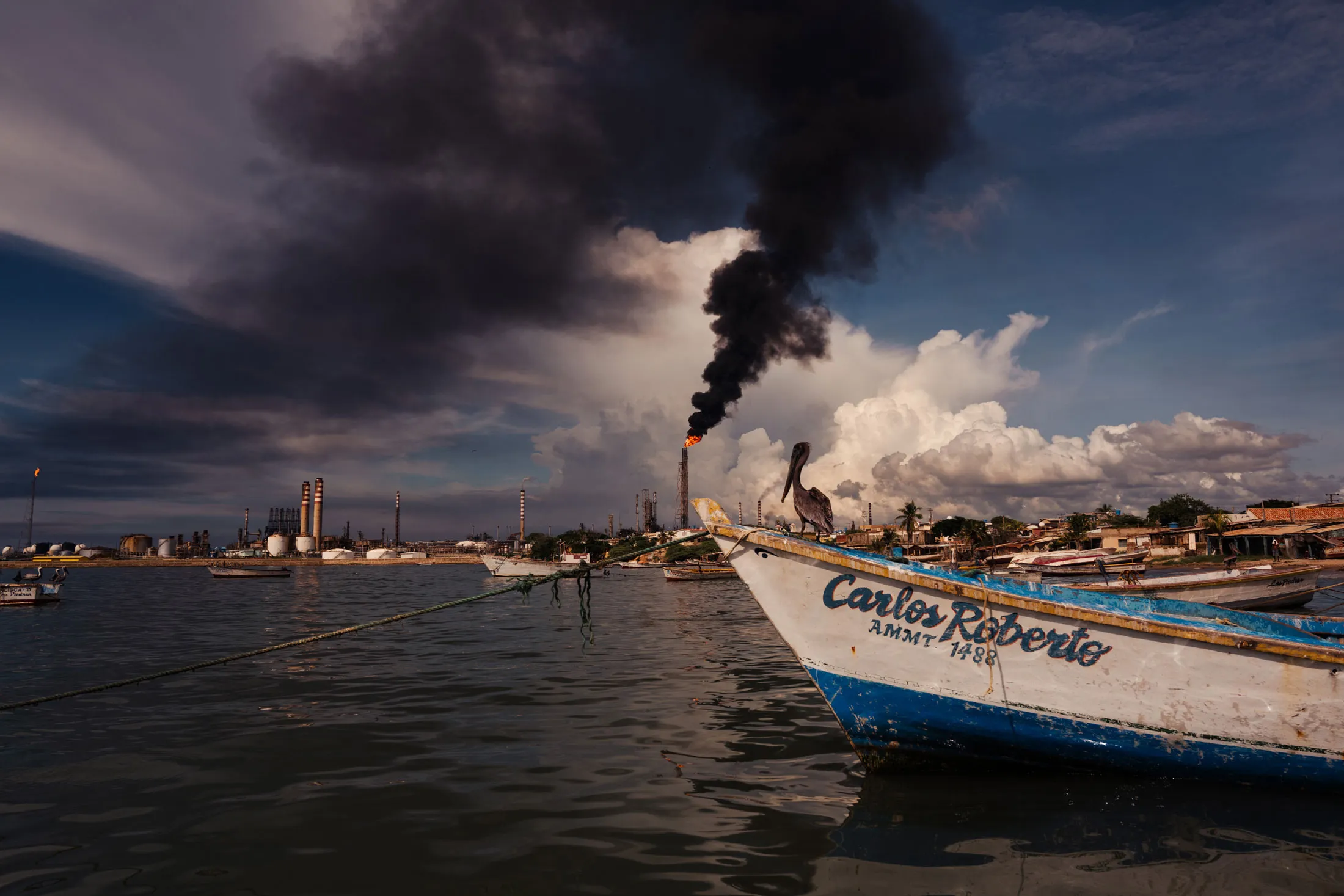 Cardon refinery&nbsp;burns off waste hydrocarbons on Nov. 17 in an effort to produce fuel.&nbsp;