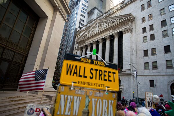 Wall Street?s Derivatives-ETF Craze Amps Up on Record 71 Filings
