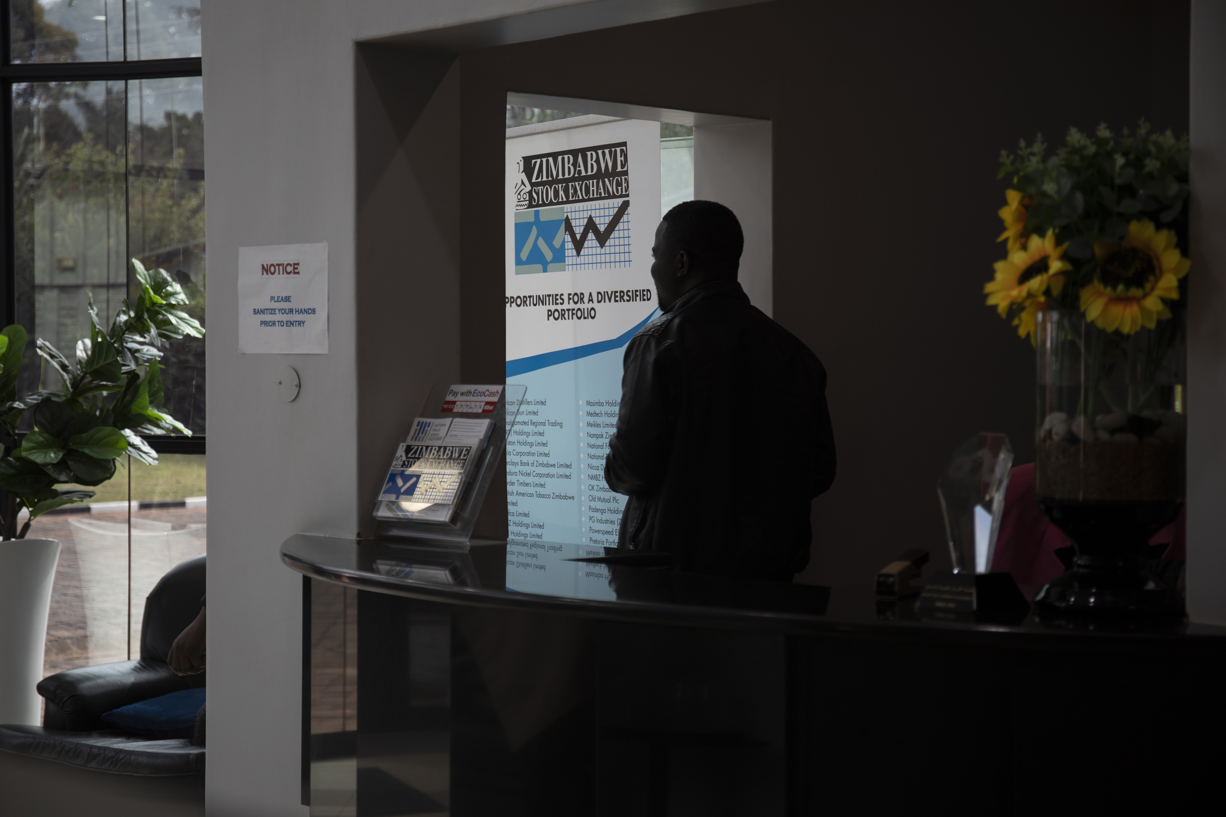 Zimbabwe Companies Can Report in US Dollars (ZWL USD) Exchange's Bgoni