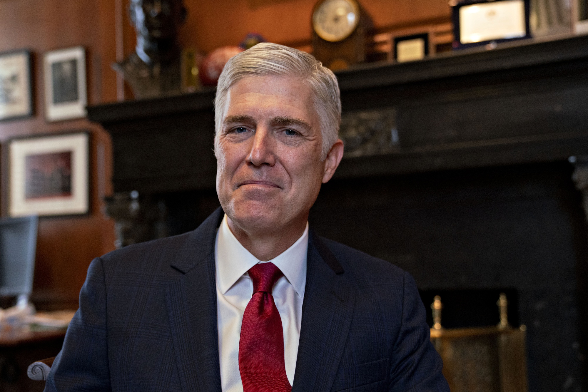 Supreme court clearance justice neil gorsuch