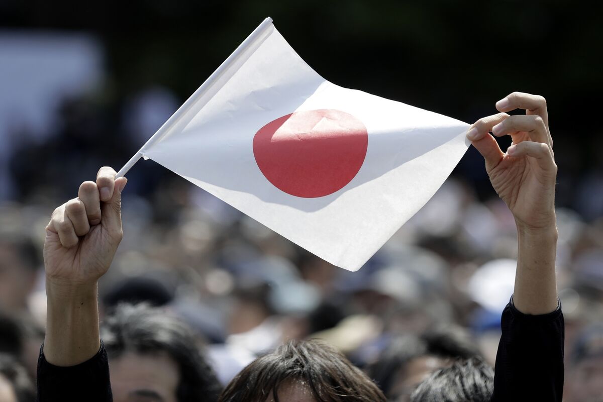 ブルームバーグのニュース記事「市場が財政悪化を警告、金利上昇を野党に聞く－参院選公約に変更なし」の画像