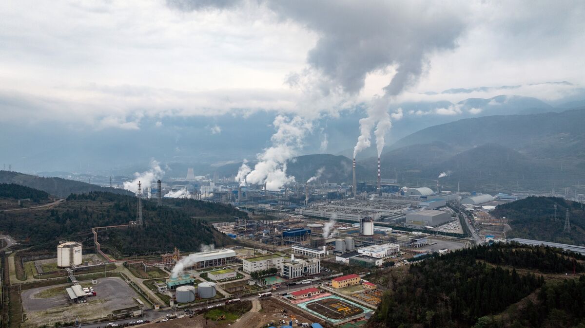 ENN Energy Gets Privatization Offer at HK$24.50 Per Share