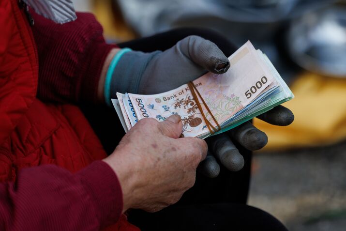 Open-air Food Market in Iksan Ahead of Lunar New Year