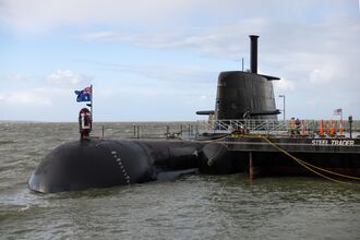 HMAS Farncomb