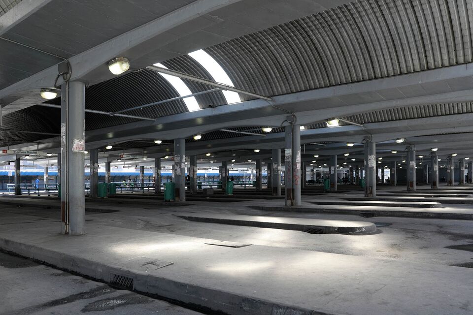 Cape Town Minibus Taxi Drivers End Strike That Wreaked Havoc Bloomberg