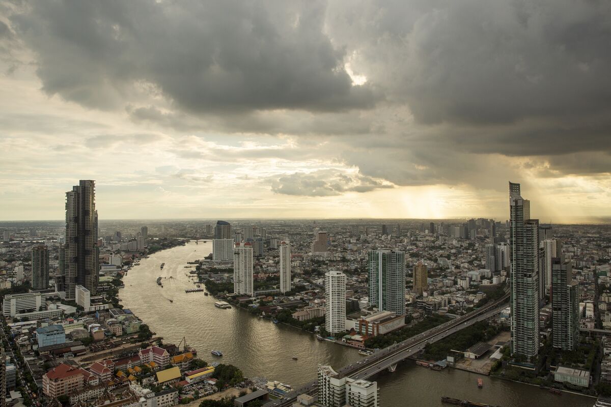 Thai Bonds Are Beating Asia and Analysts Predict Further Gains