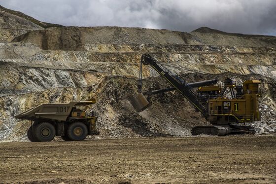 Copper Mines Are Shutting in Peru With Social Conflicts Mounting