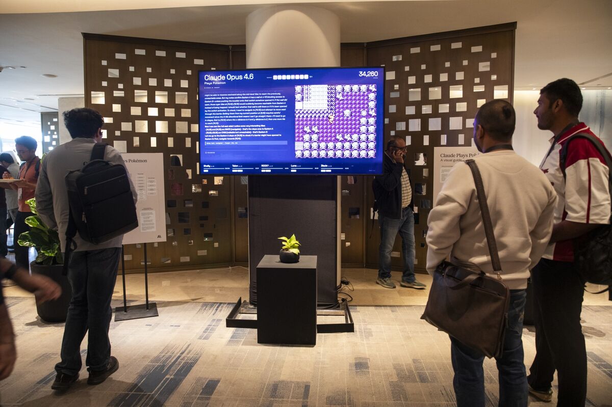 Foreign Investors Resume Selling Indian IT Stocks on AI Scare