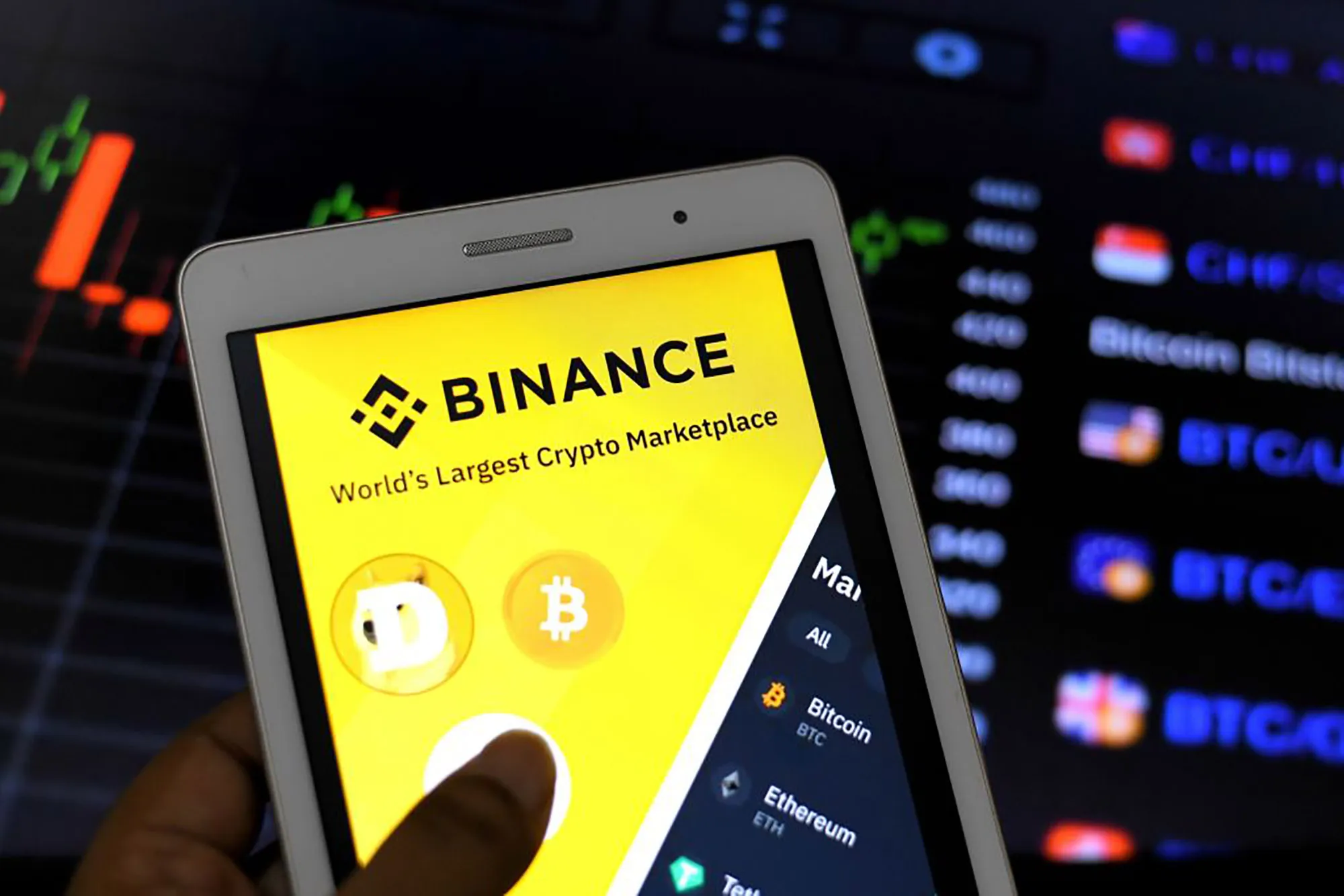 Binance Probe by US Expands to Examine Possible Insider Trading - Bloomberg