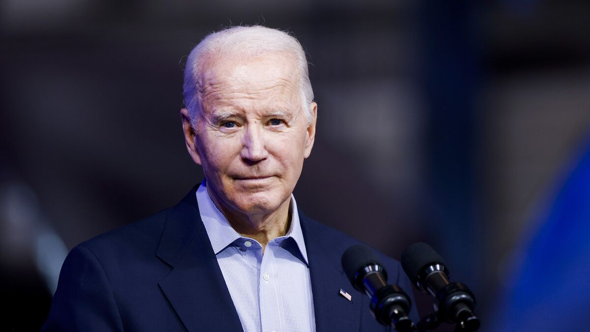 Biden Says Strikes on Iraq Meant to Deter Attacks on US Personnel in ...