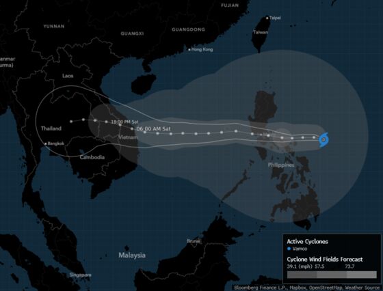 Philippines Evacuates Thousands as Typhoon Vamco Nears