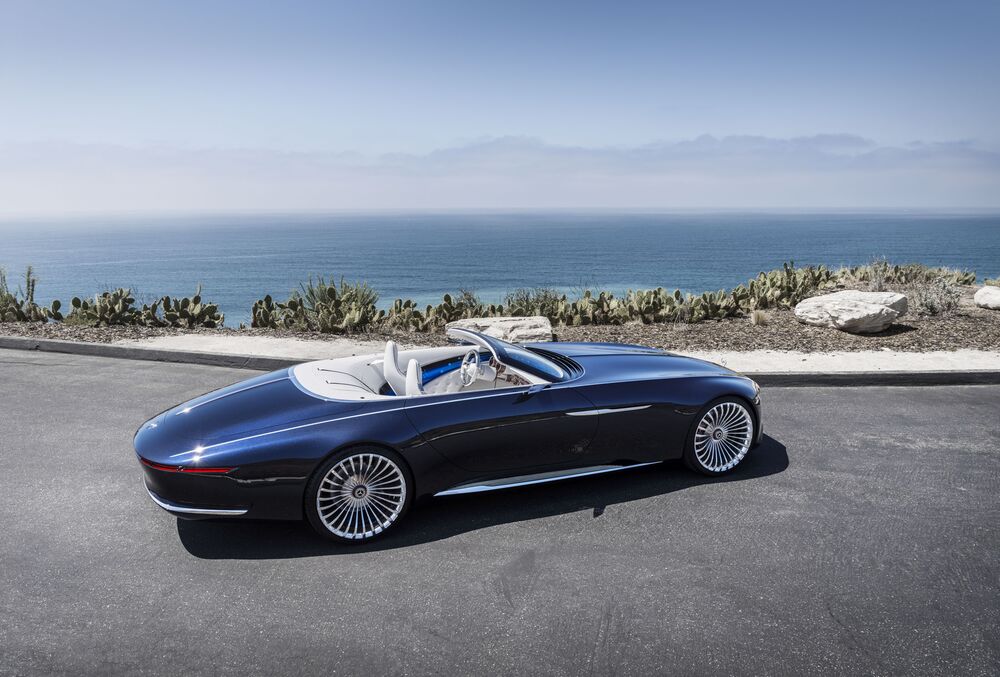 The New Mercedes Maybach Concept Is A 20 Foot Long