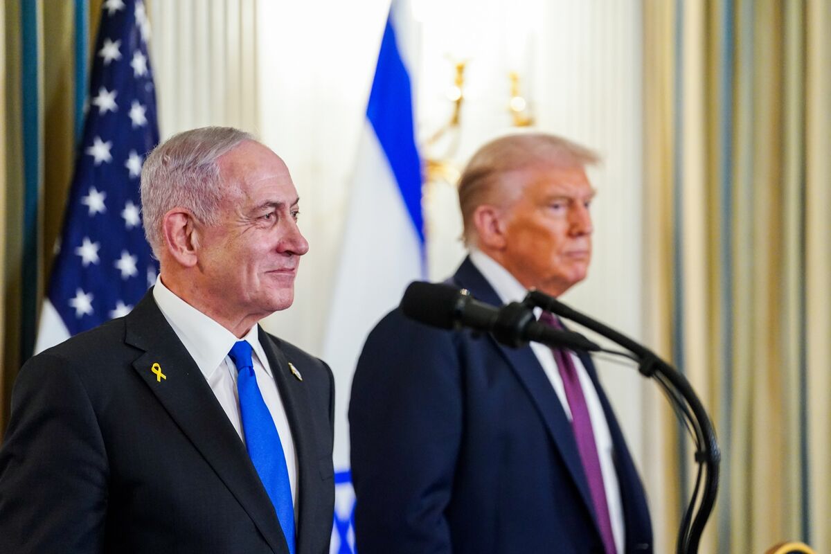 Netanyahu, in Hasty Trip, to Warn Trump Against Narrow Iran Deal