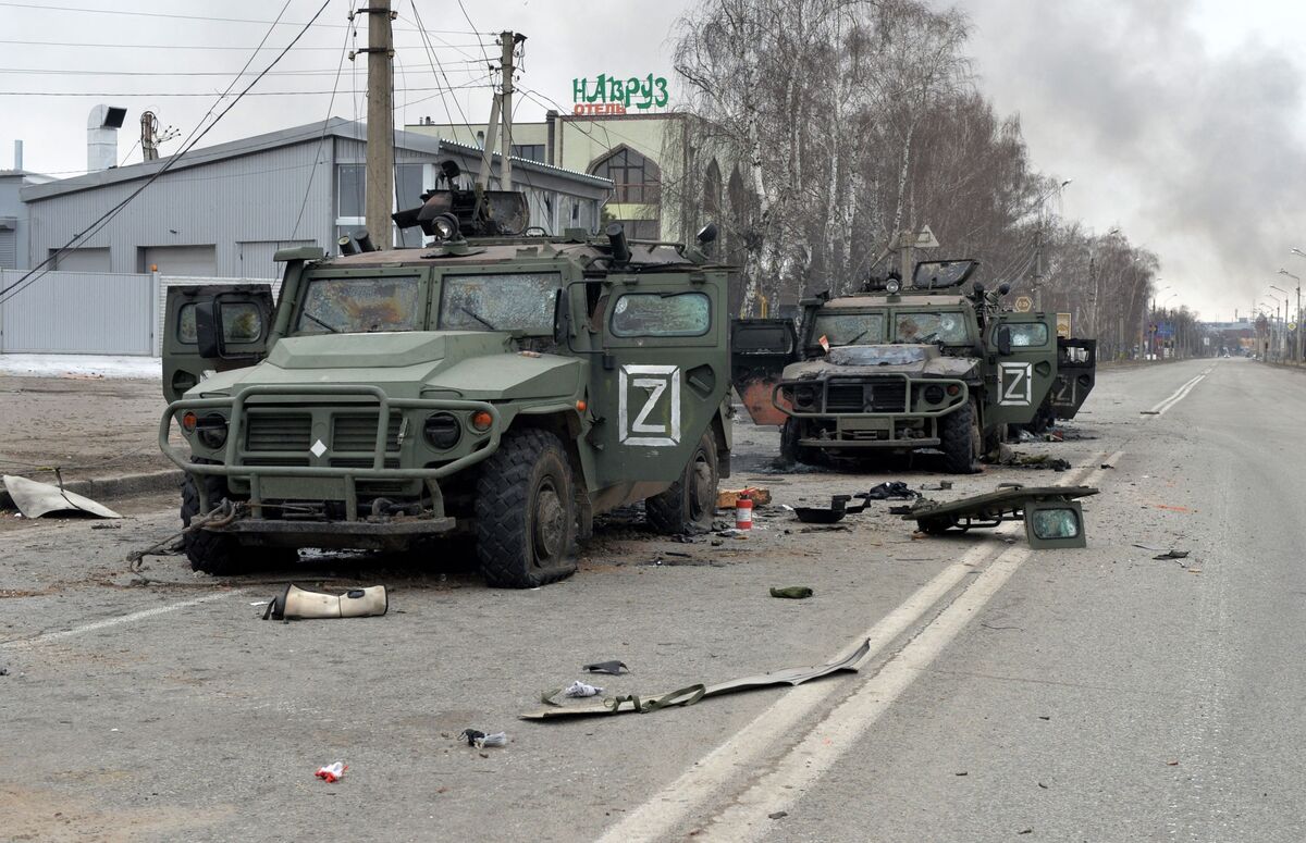 ウクライナ侵攻、ロシア軍の戦術に変化－犠牲者が増えてさらに凄惨に - Bloomberg