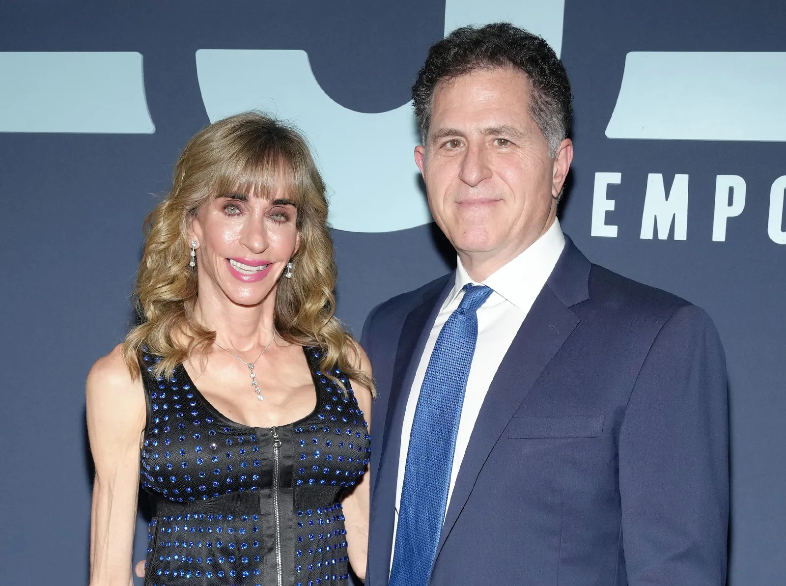 米子供2500万人に250ドルずつ､デル創業者夫妻が私財で政府構想を支援 - Bloomberg