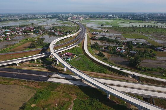 $70 Billion Toll-Road Plan to Connect Indonesia's Sprawl