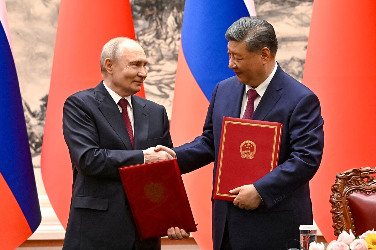 Rússia e China firmam acordo para expandir conexão ferroviária