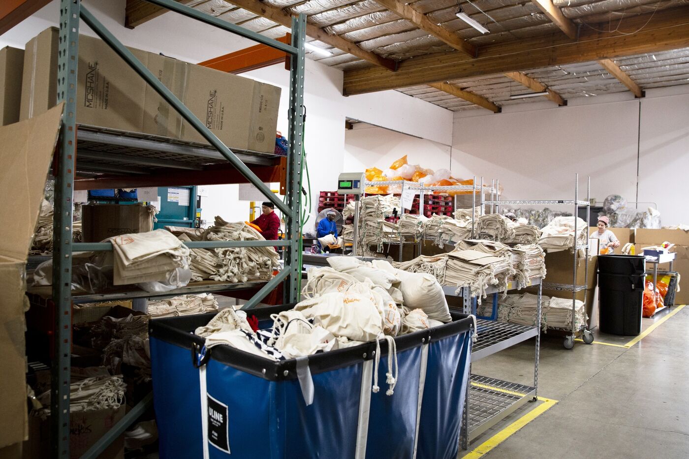 Takeout Containers (Fiber or Paperboard) - Lawrence Berkeley National Lab  Waste Guide