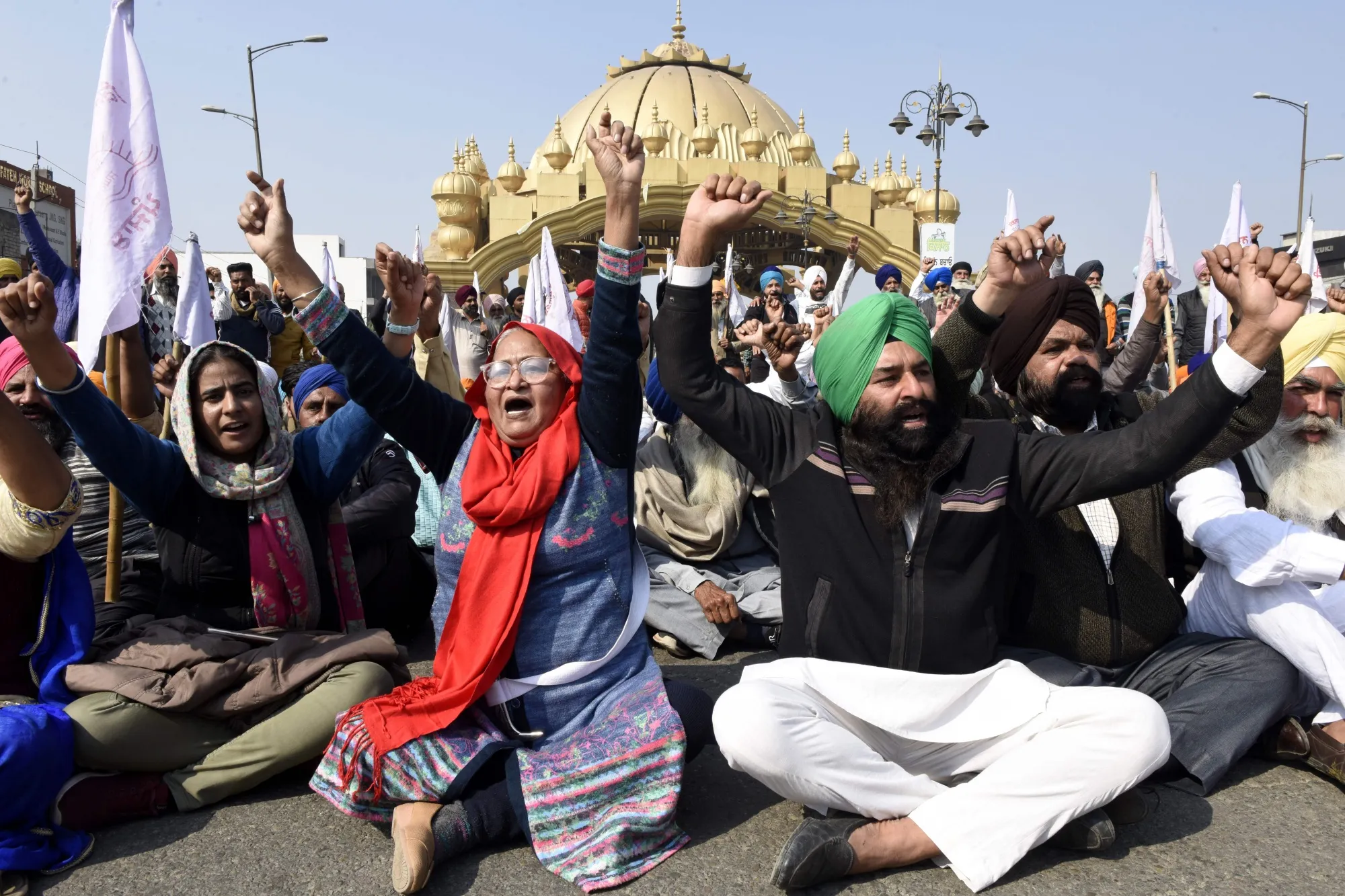 Farmers protests&nbsp;on the outskirts of Amritsar, in the state of Punjab&nbsp;