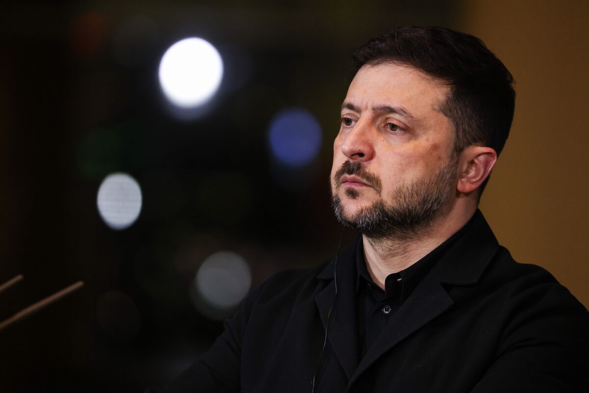 
                            Zelenskiy Says He Had ‘Very Good’ Talks With Witkoff, Kushner