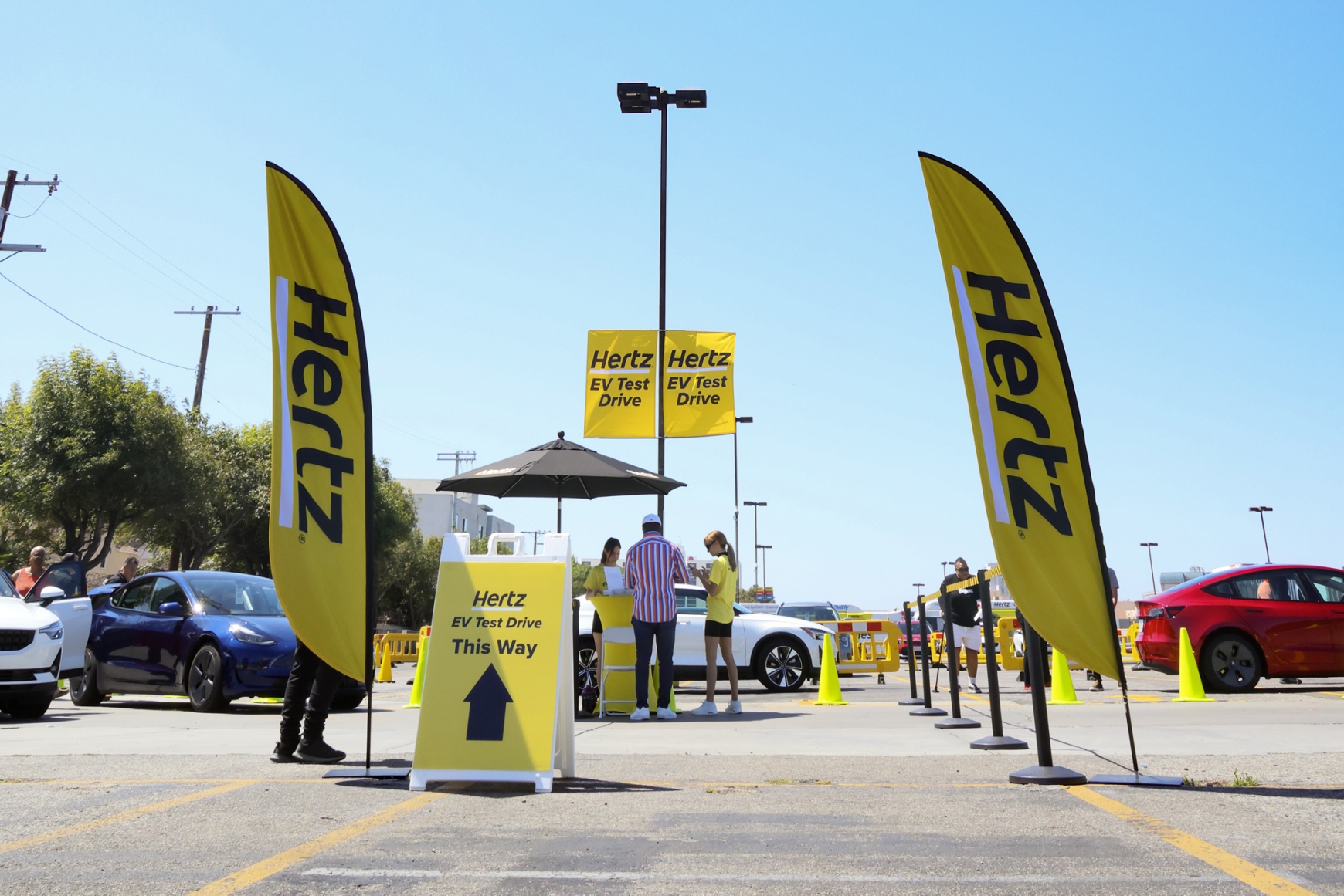 Hertz Hosts One of the Largest EV Test Drives in the US
