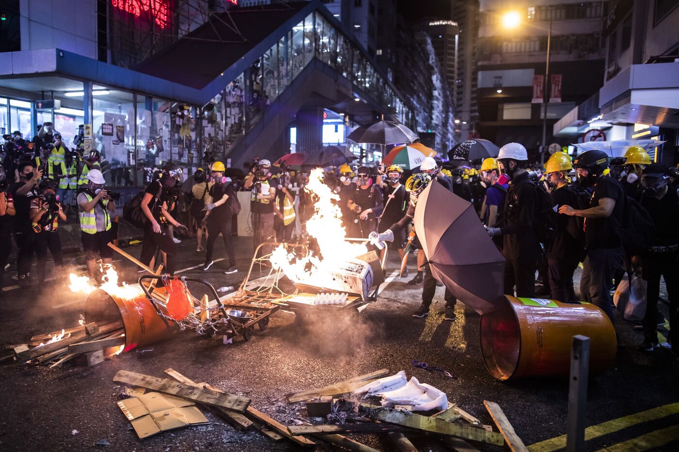 Hong Kong Braces For More Weekend Protests in Hong Kong Island West
