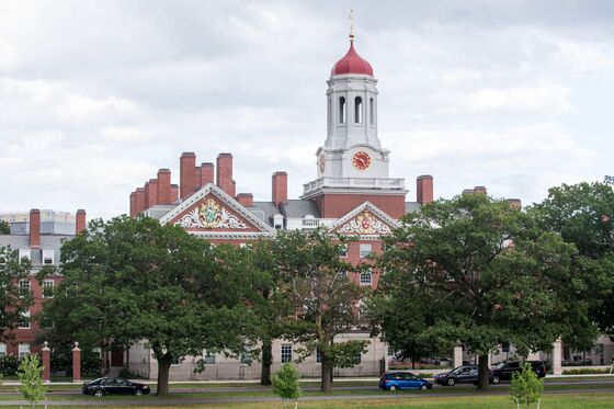 Harvard Trial Resumes With ‘Race-Neutral’ Booster Taking Stand