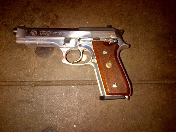Criminal weapon.
