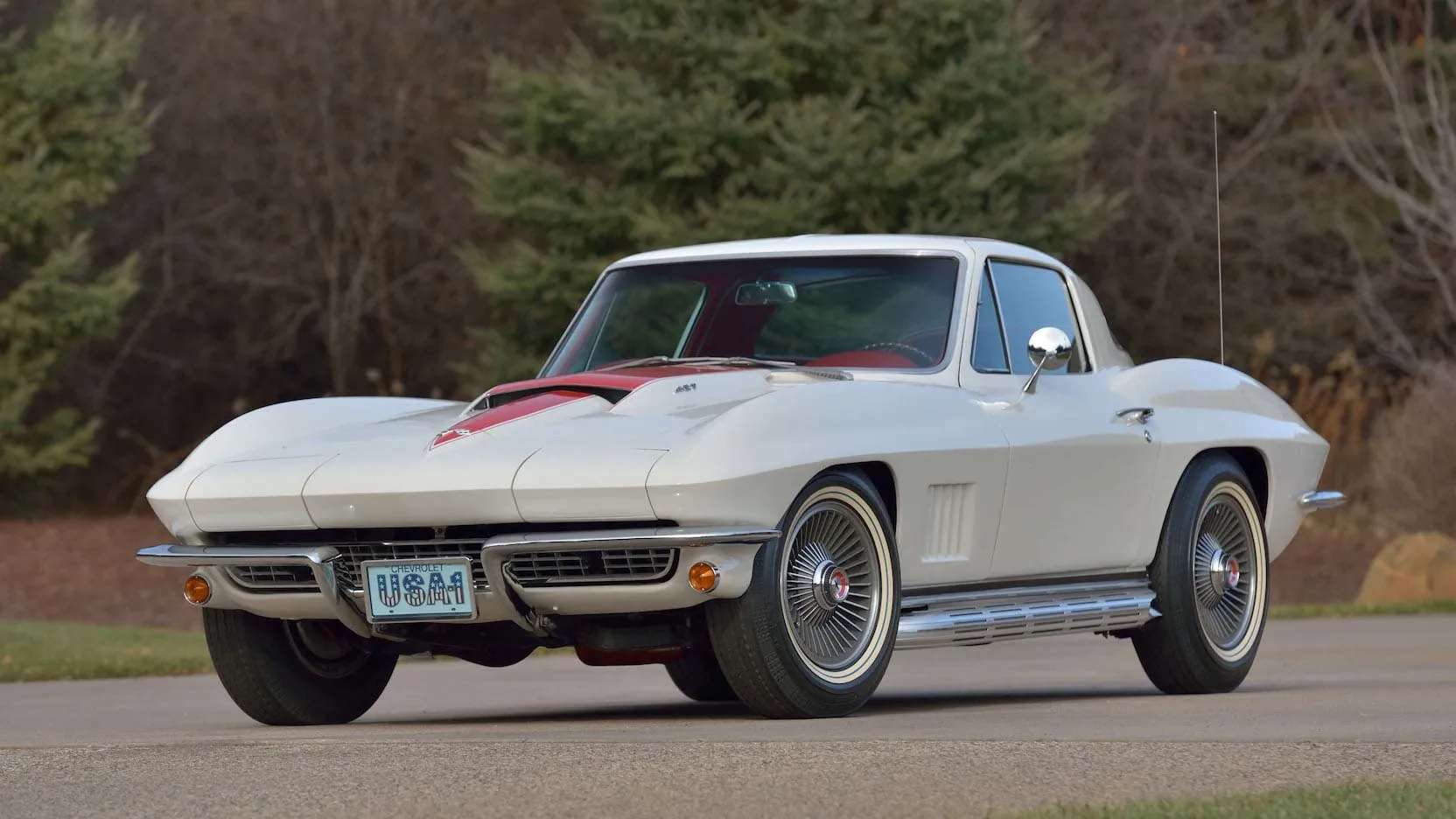 This Pristine 1967 Corvette Sting Ray May Be Worth $1