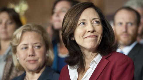 Senate Small Business Chairwoman Mary Landrieu, D-La., left and Sen. Maria Cantwell, D-Wash., participate in the news conference to discuss support for passing the small business jobs bill on Tuesday, Sept. 14, 2010.