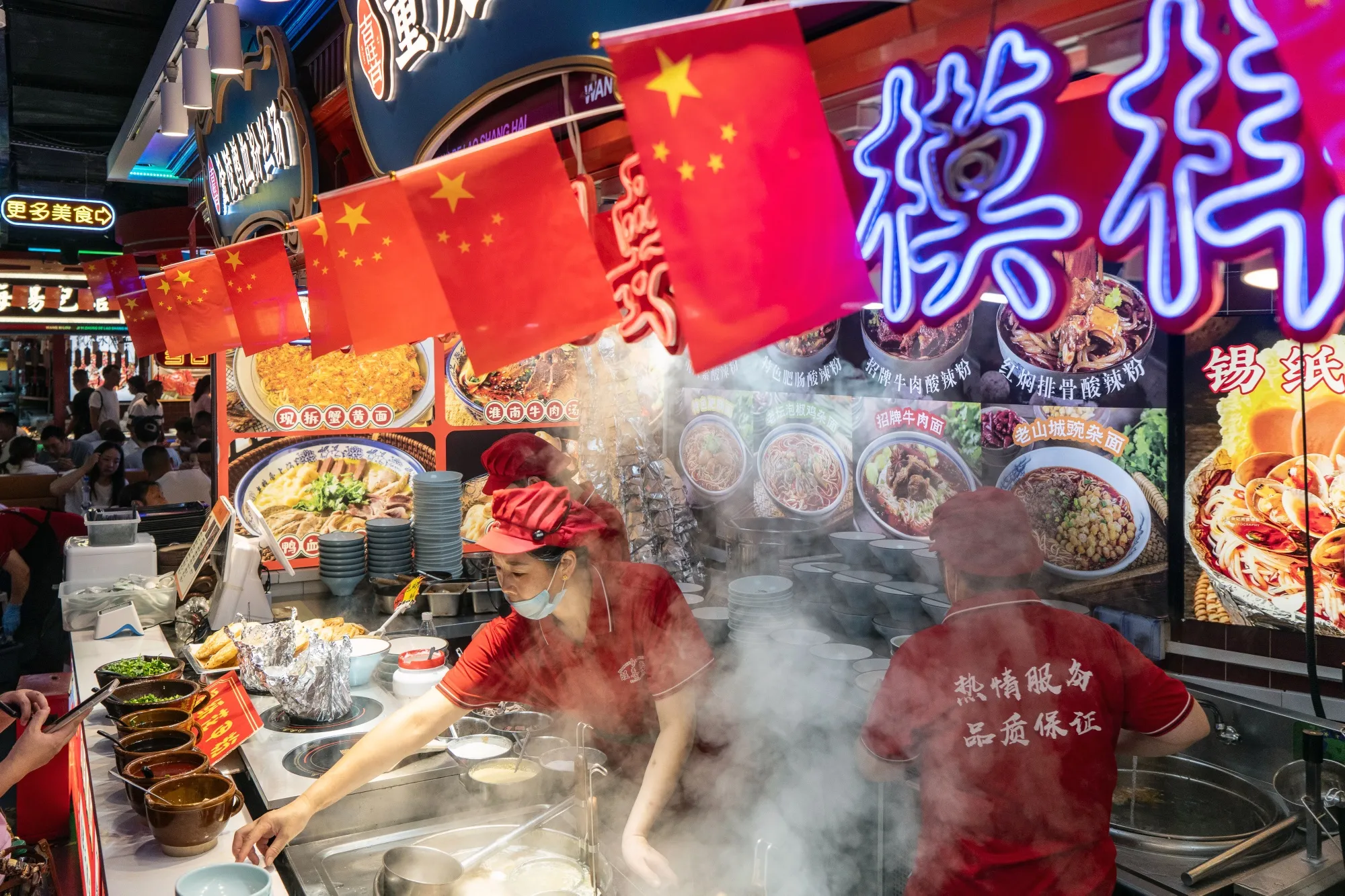 China is making the&nbsp;switch from beef and pork to chicken.