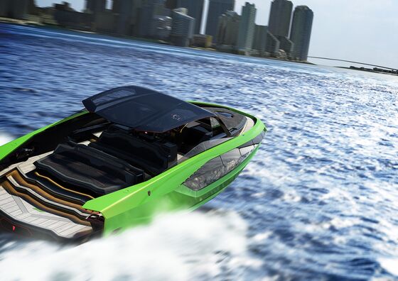 Lamborghini’s New $3.4 Million Yacht Has Splashy Supercar DNA