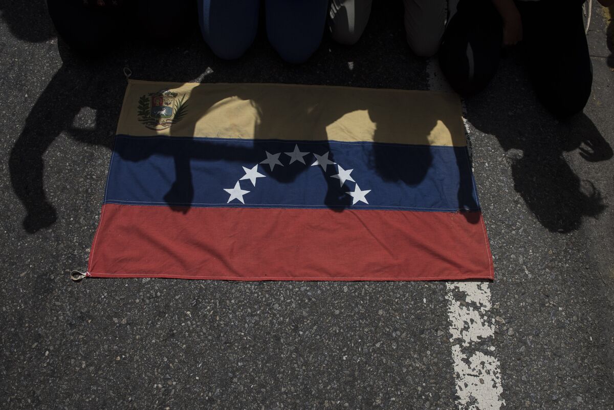 Venezuela Debt Wreck Marks New Milestone as 6.1 Billion Unpaid Bloomberg