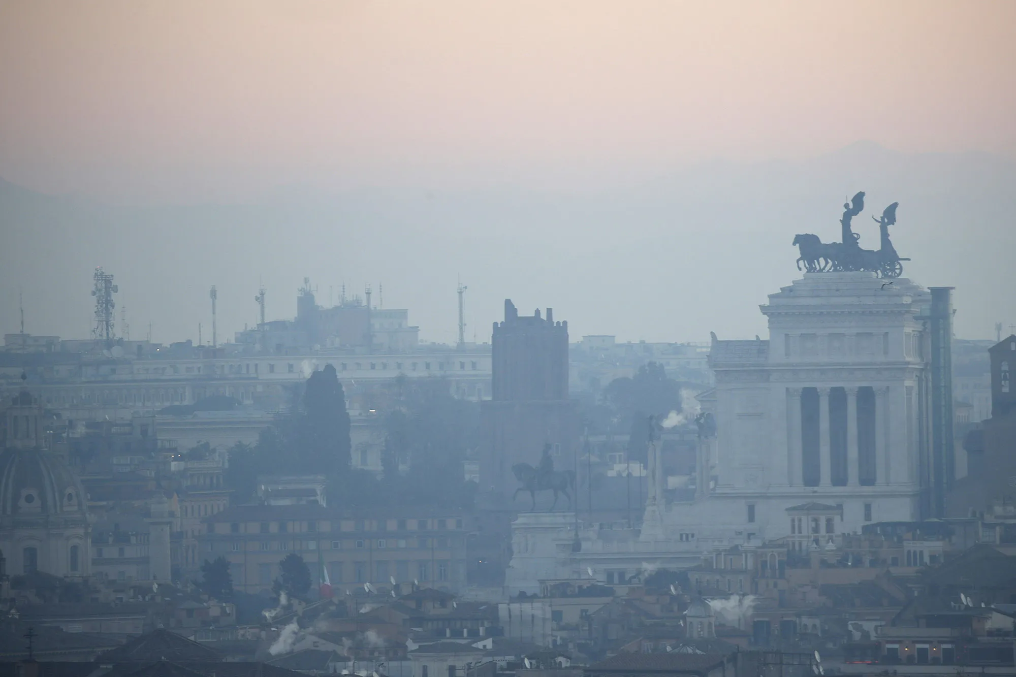 Air pollution over Rome.&nbsp;