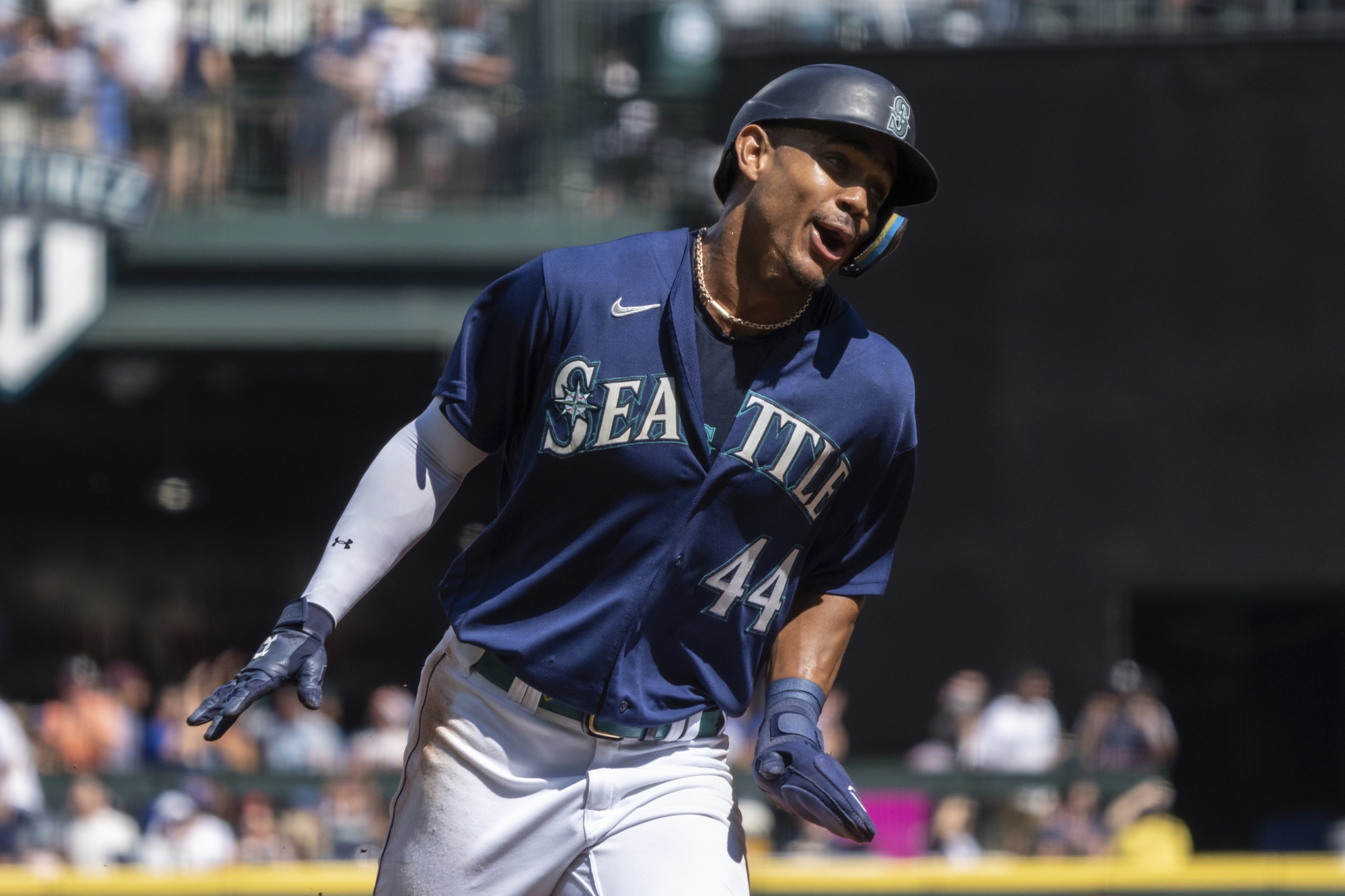 Mariners' Julio Rodriguez will participate in 2023 Home Run Derby at  T-Mobile Park, National Sports