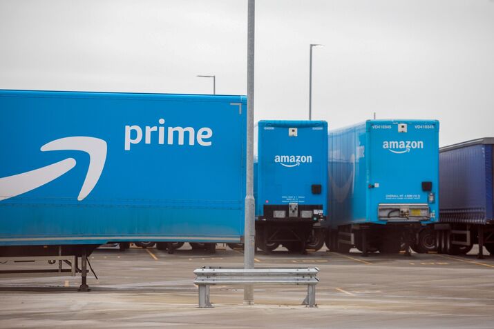 Amazon.com Inc Deliveries Ahead Of Black Friday