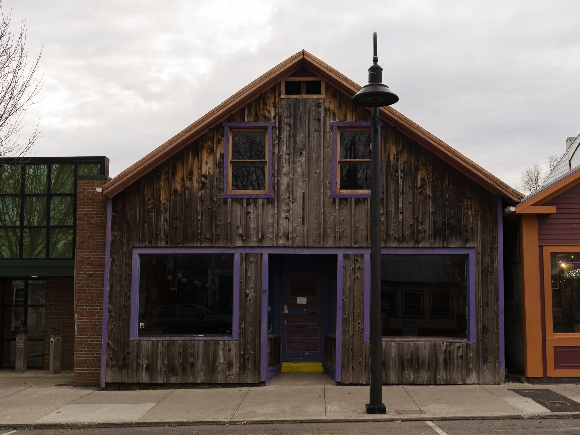 Dave Chappelle'S Yellow Springs House: Unseen Photos Leaked! - bq6sxmj