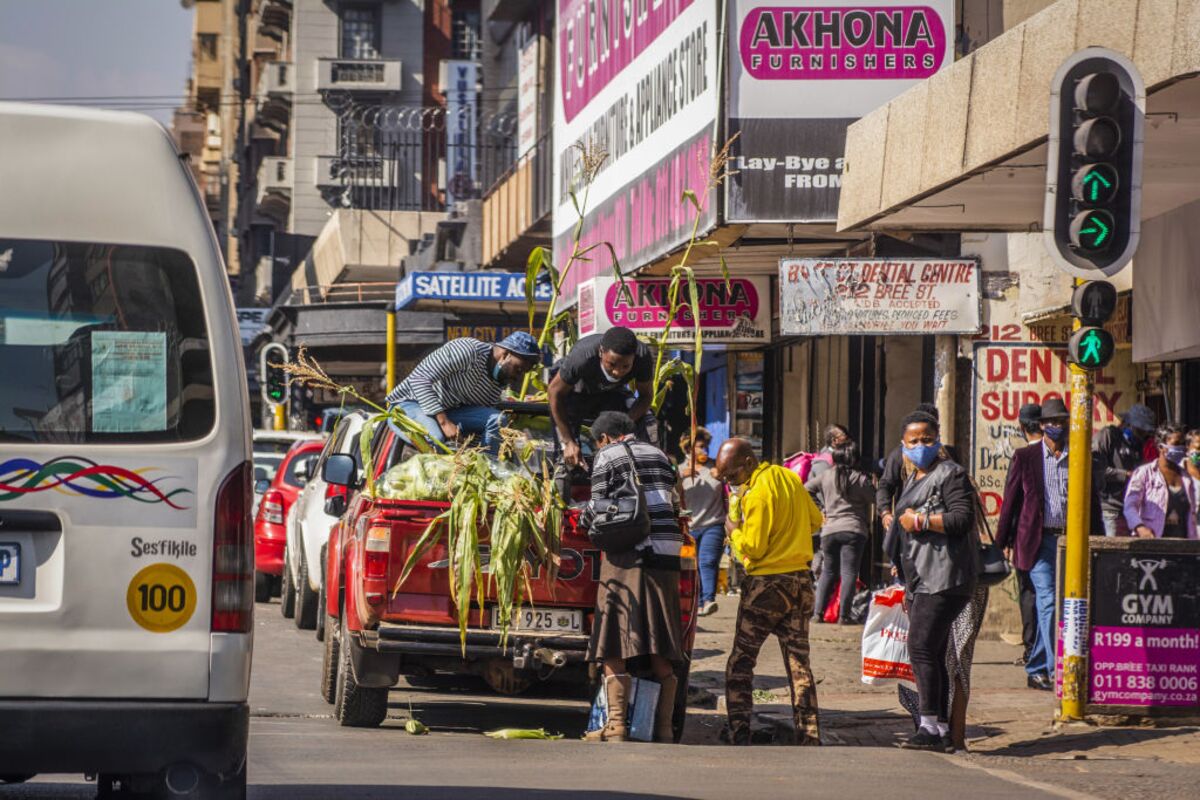 South Africa Corn Crop Rises to Second Largest on Record on Rain