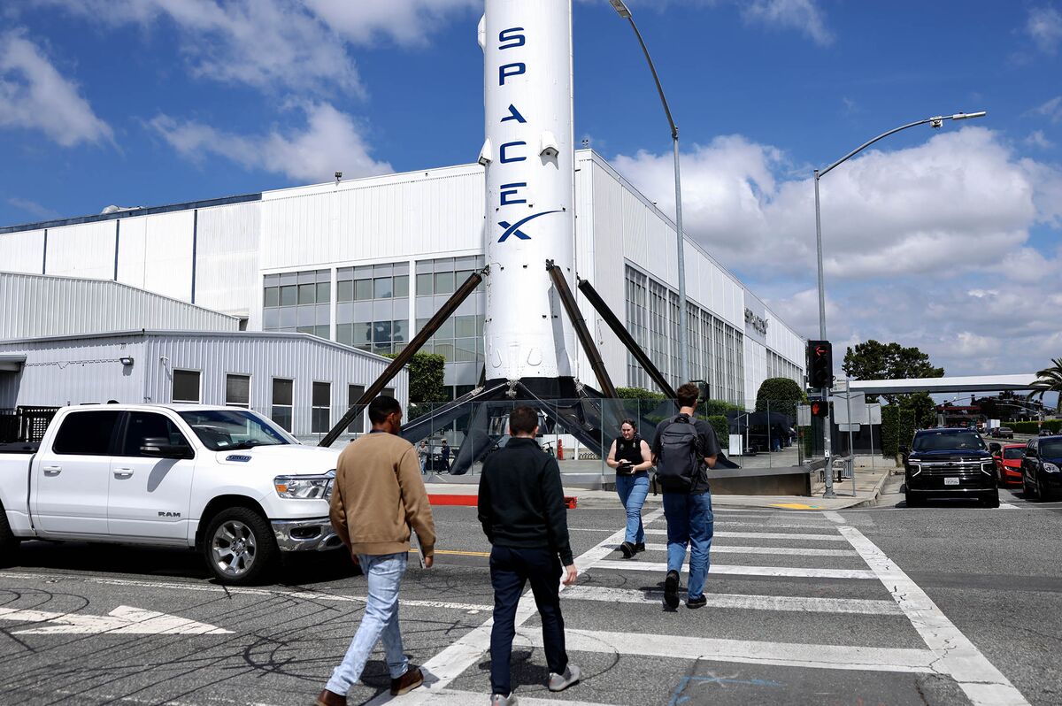 Investidores de China e Hong Kong são barrados do IPO da SpaceX por questões de segurança