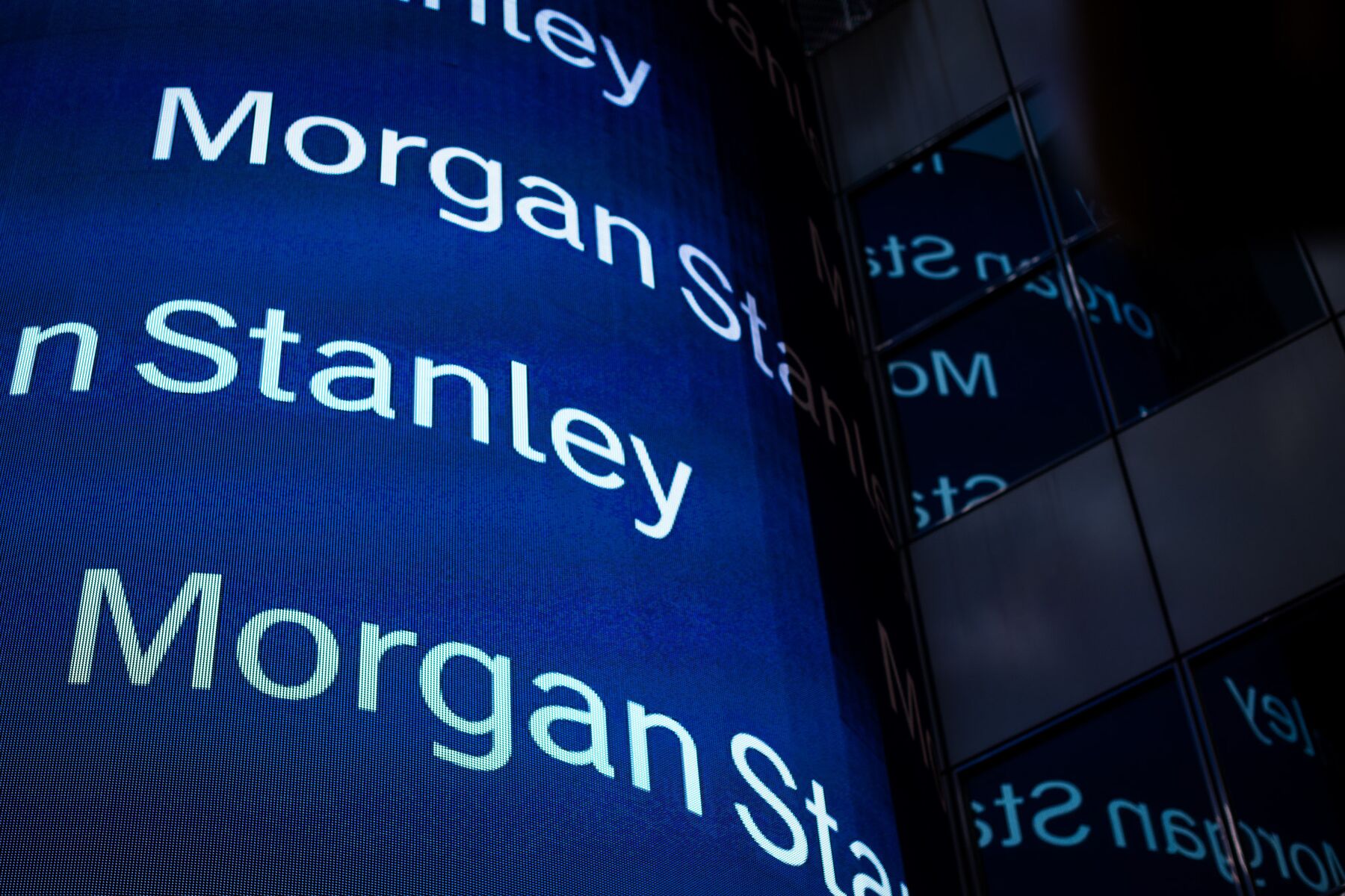 Morgan Stanley Names 184 to Managing Director in Smaller Class - Bloomberg