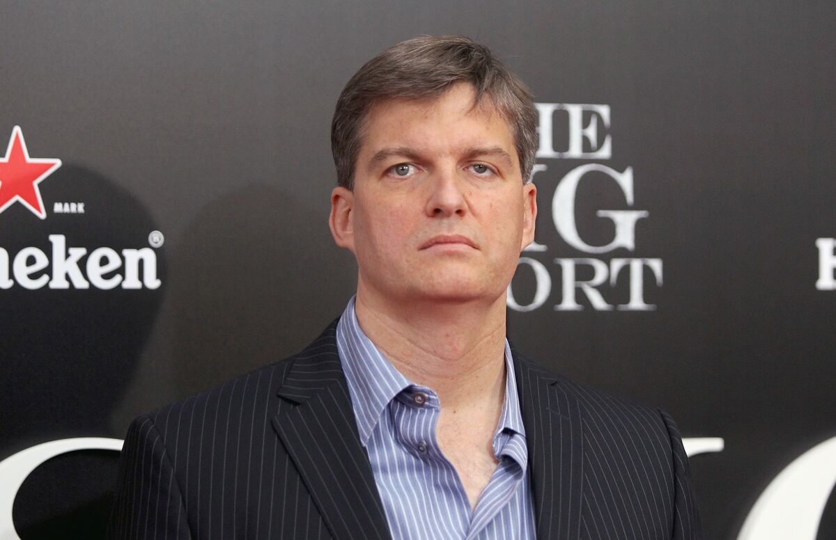 Michael Burry Warns of Stock Crash as Tech Jump Echoes 2000 Peak