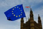 いつまでもつかメイ英政権、深まる政治危機