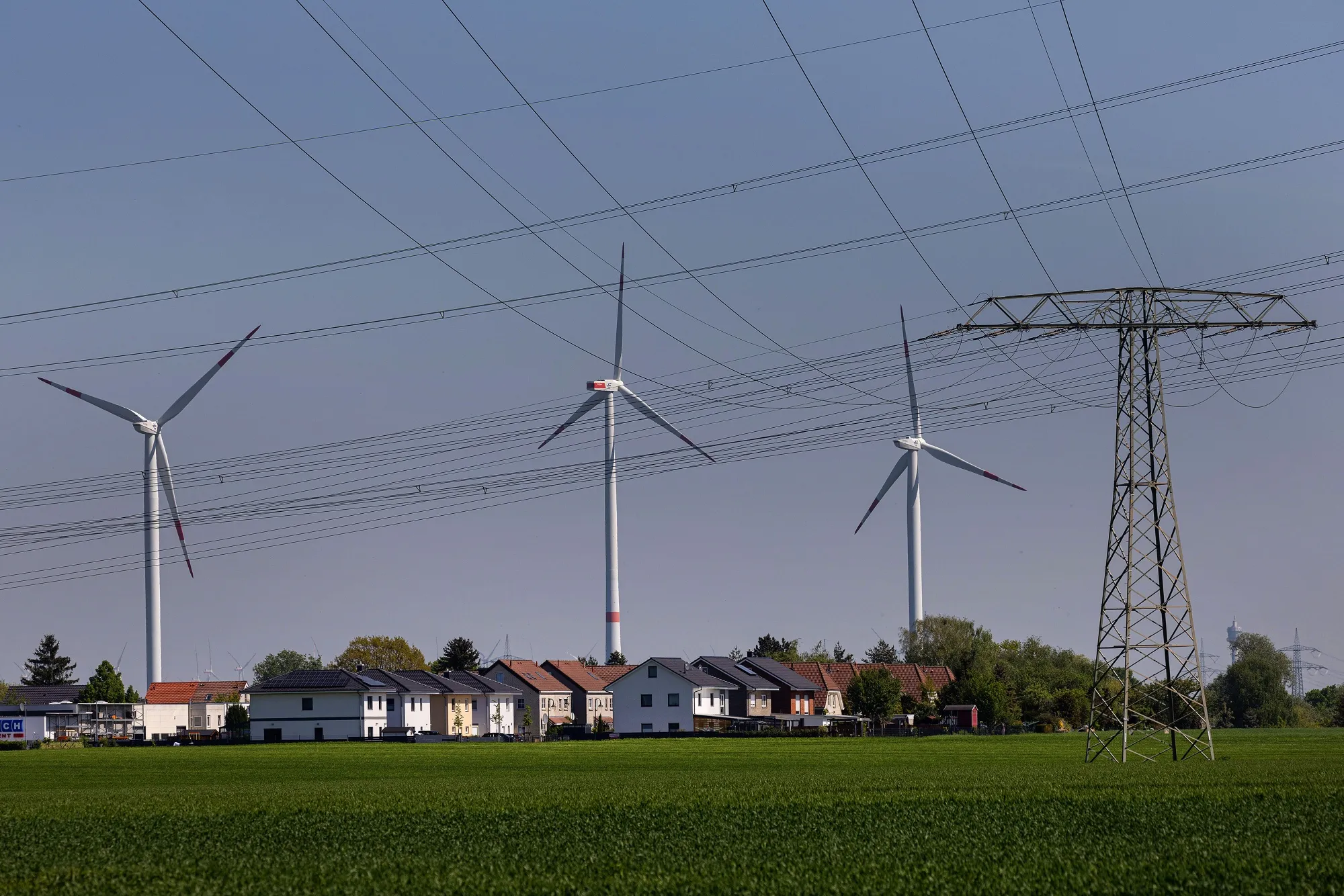 Volatile wind and solar power increasingly dominate the grid, only to sometimes plunge within minutes.