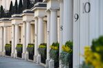 London Luxury Homes Sales Slide