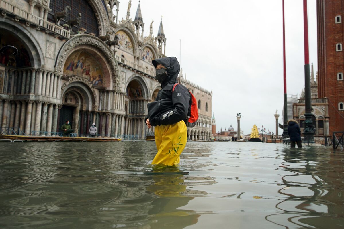 Venice Flooding Is Getting Worse From Rising Sea Levels - Bloomberg