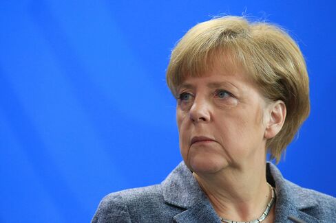 Germany's Chancellor Angela Merkel Meets Serbia's Prime Minister Aleksandar Vucic
