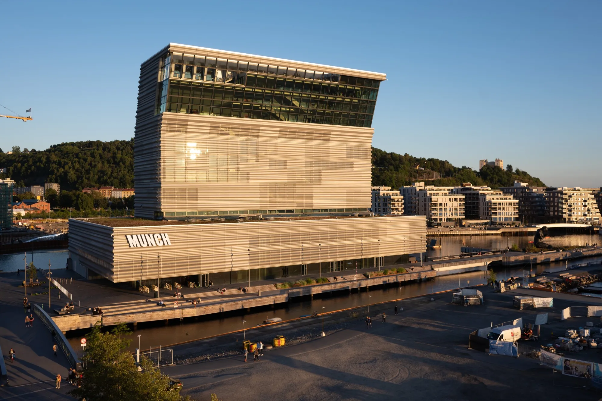 Scandinavian Architecture and Sustainability for the Green